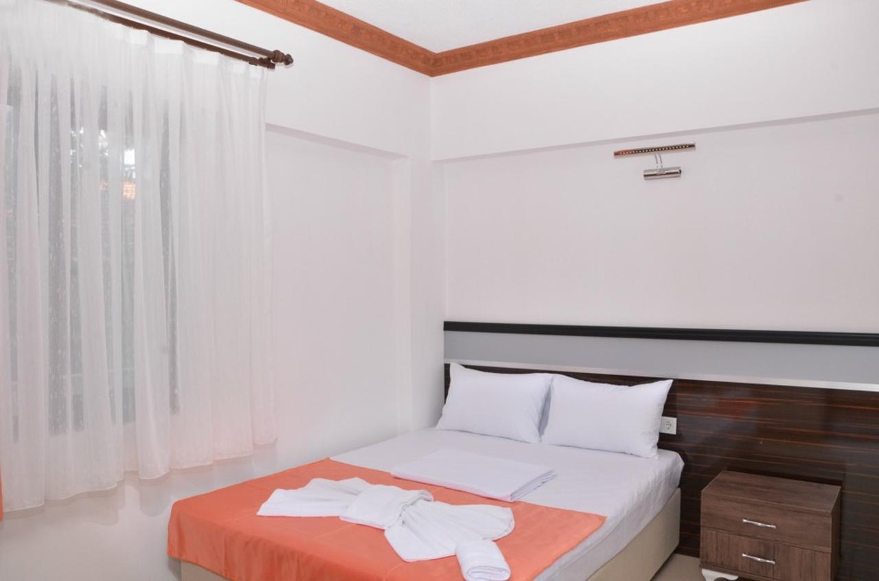 Oeren Konak Otel Buitenkant foto