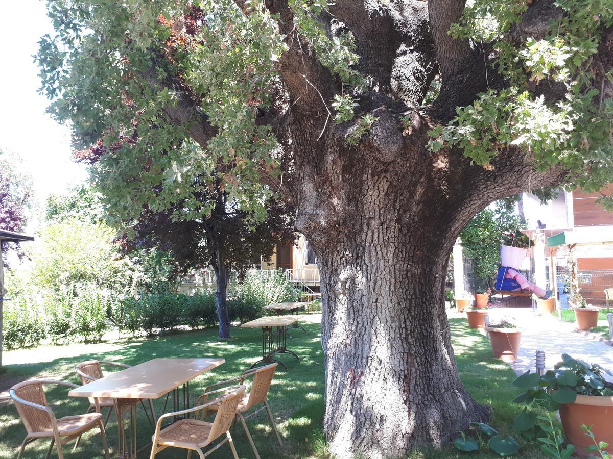 Oeren Konak Otel Buitenkant foto